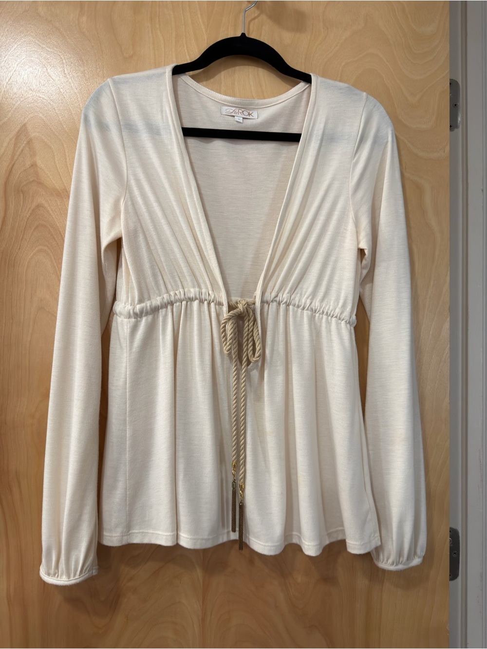 LaRok Cream Long-Sleeve V-Neck Drawstring Top
